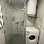 Sunny Mona * 斯科普里