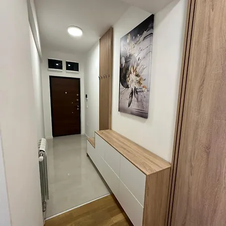 Апартаменты Sunny Mona