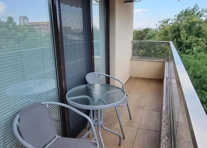 Apartment Sunny Mona *